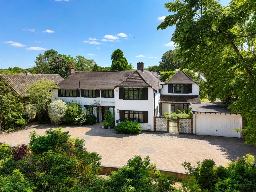 Main image of property: Shortlands, Bromley, BR2