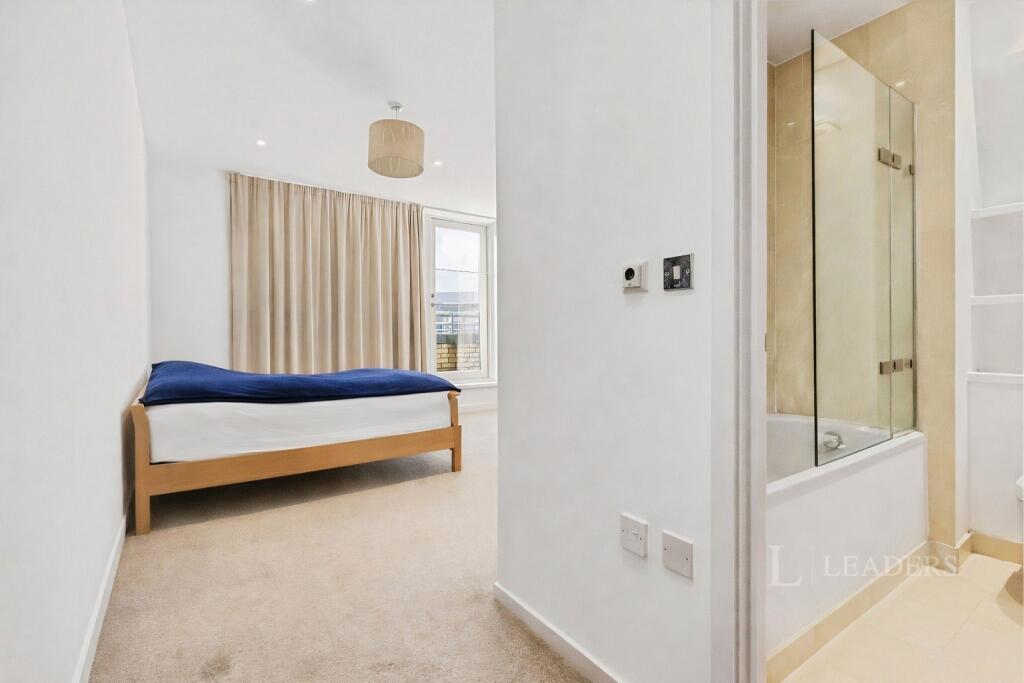 Apartment in Cambridge, Petersfield - More