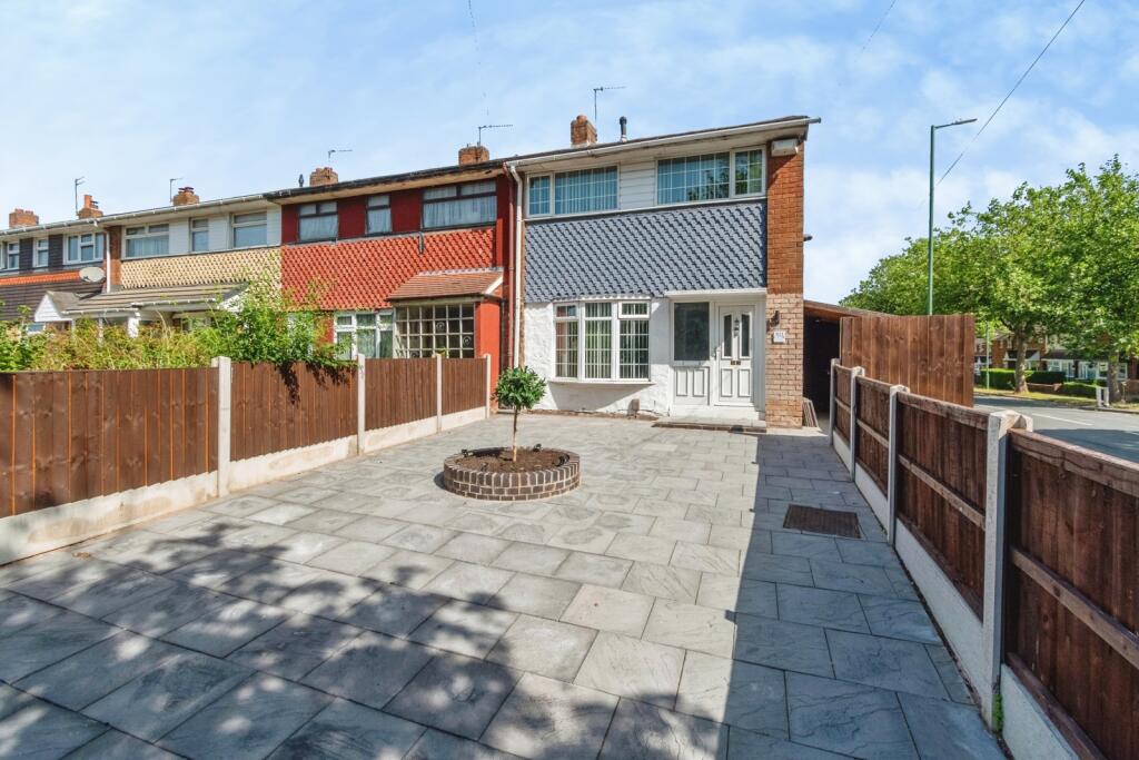 Main image of property: Bloxwich Lane, WALSALL, West Midlands, WS2