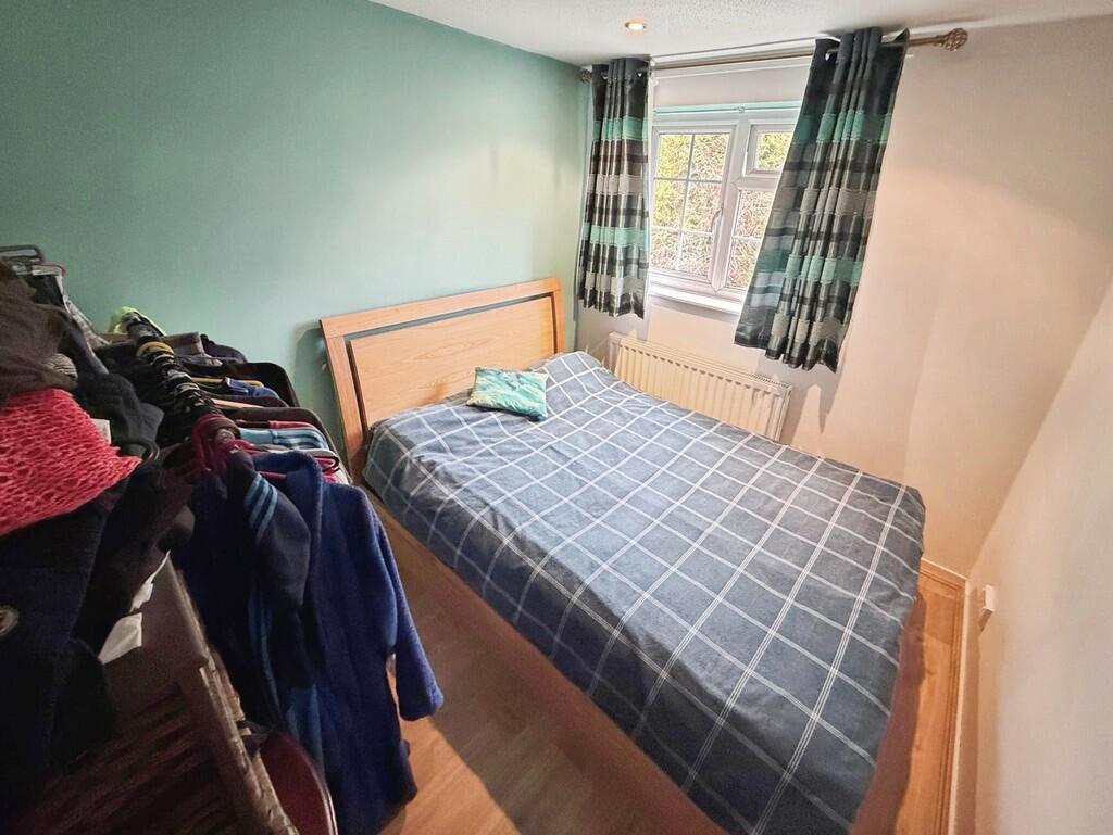 House in Basingstoke and Deane, Cufaude Village, Chineham - More