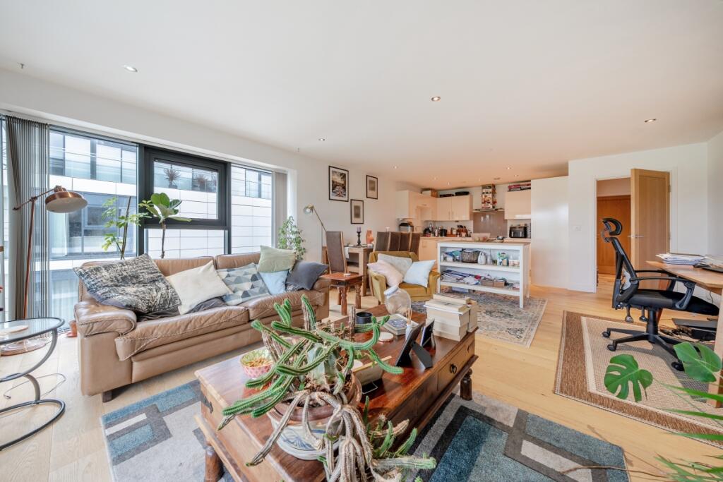 Main image of property: Kingman Way Newbury RG14