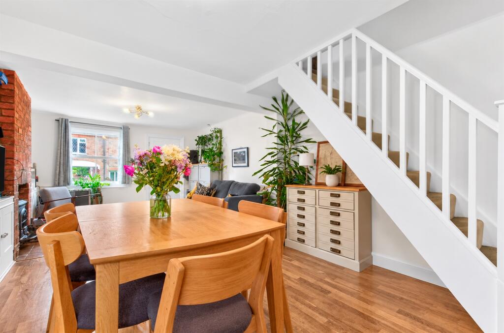 Cravells Road, Harpenden photo 4