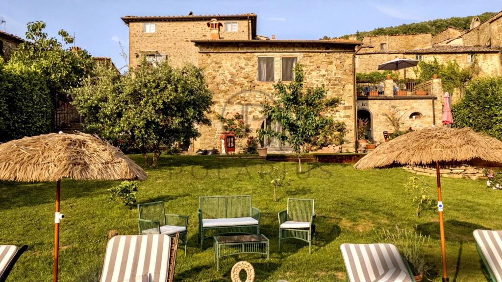 Main image of property: Tuscany, Florence, Greve in Chianti