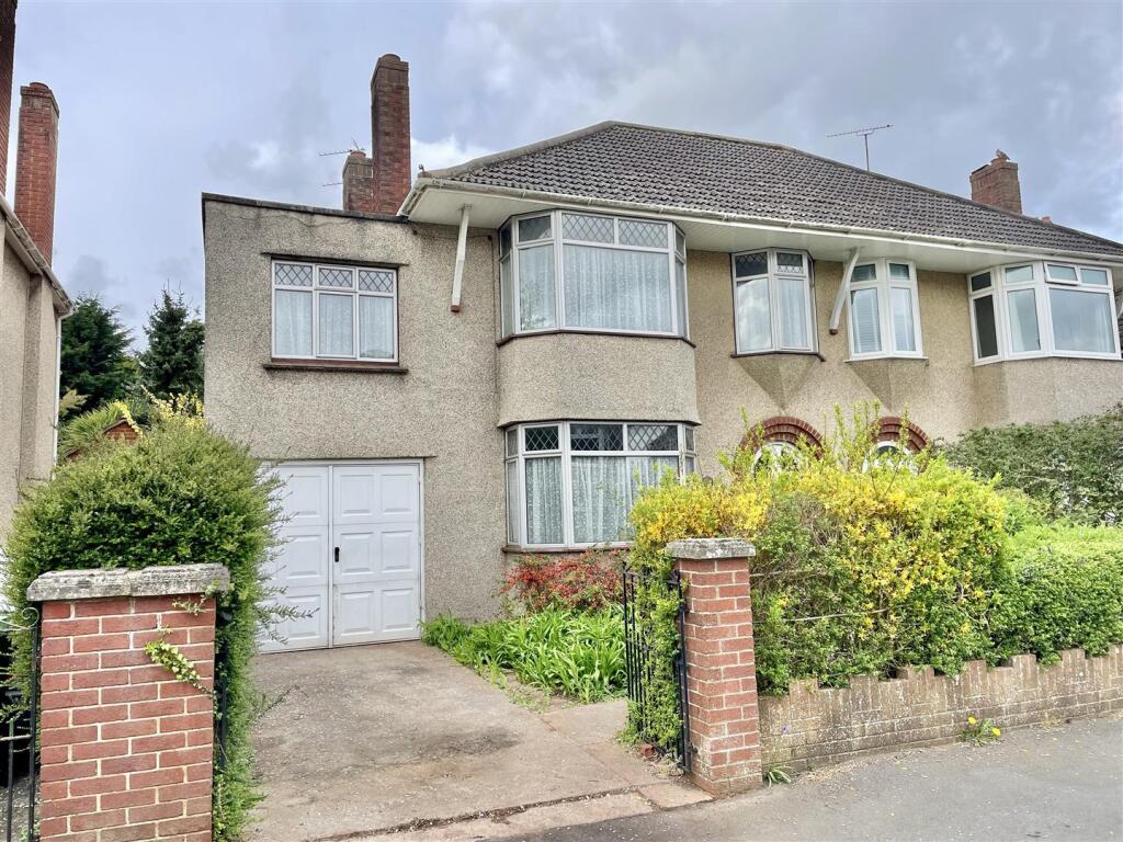 Main image of property: Oakdale Close, Downend, Bristol