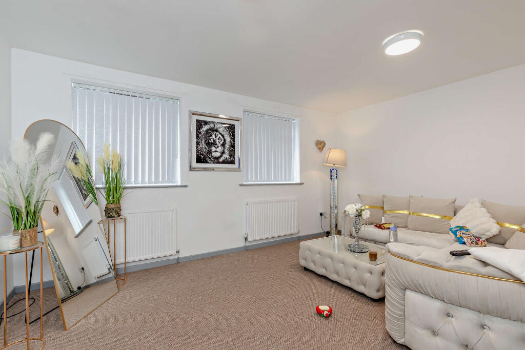 House in Sheffield - View 5