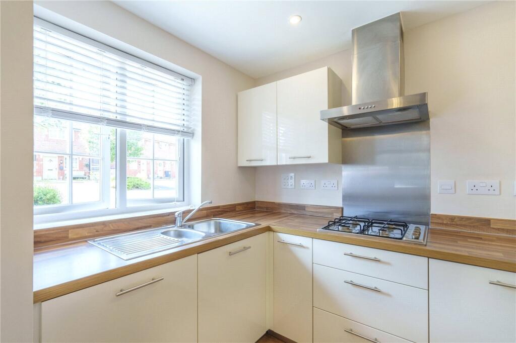 House in Teignbridge, Newton Abbot - View 4