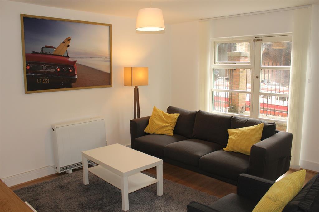 Apartment in Manchester, Castlefield, City Centre - More