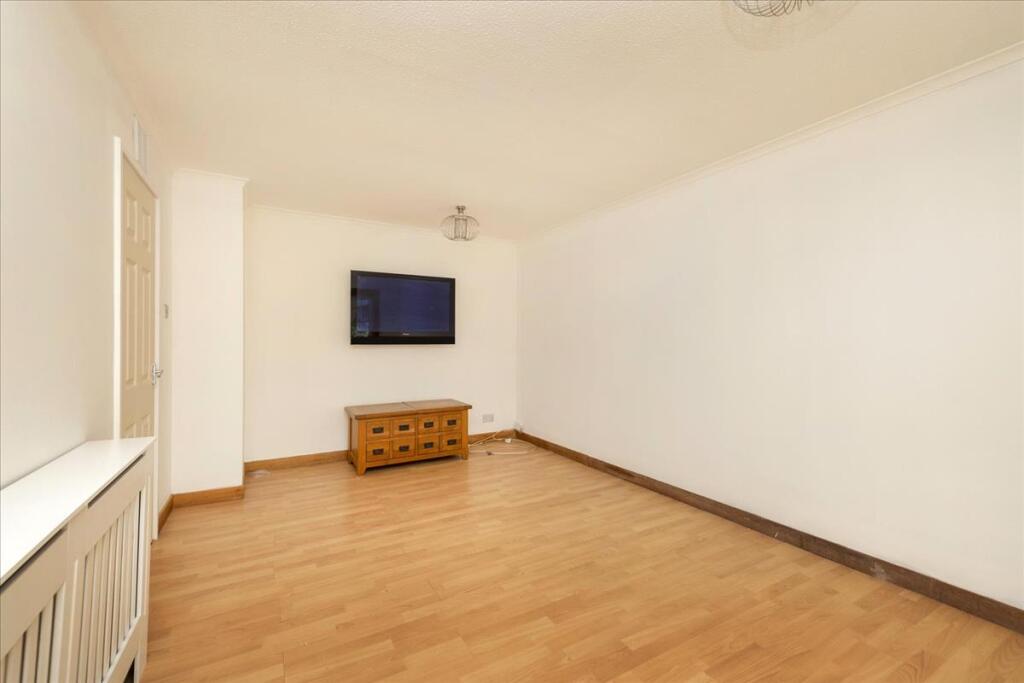 51 Mavisbank, Loanhead, EH20 photo 2