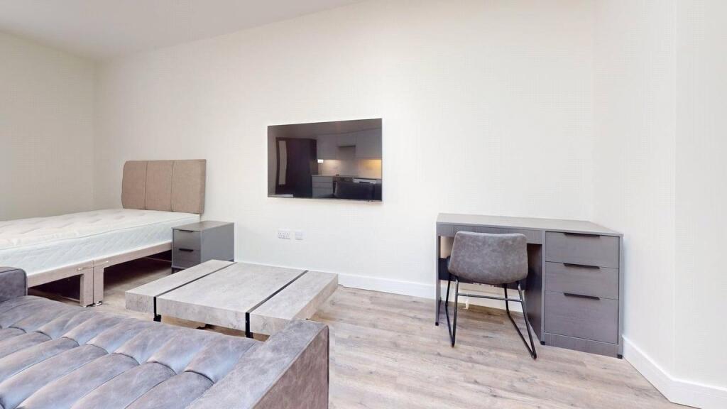 Apartment in Bristol - View 4