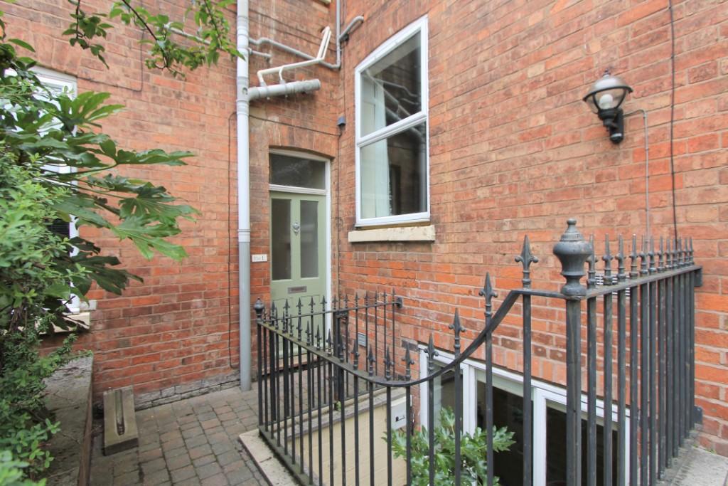 Main image of property: 4E Adelaide Road,Leamington Spa,CV31 3PW