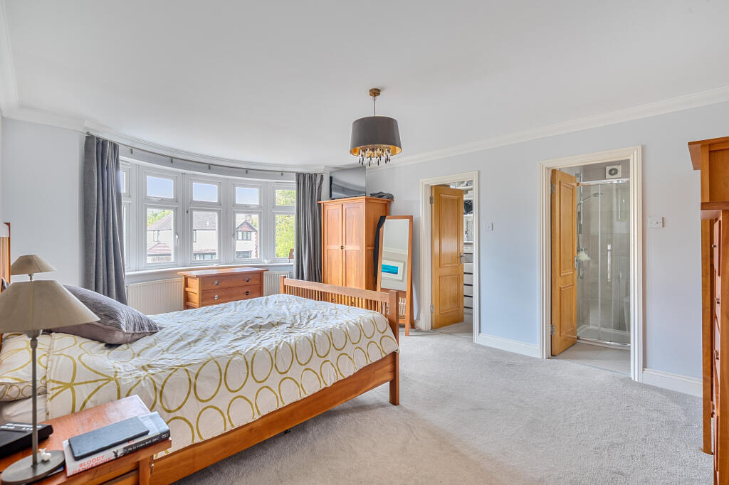 House in St Albans - View 5