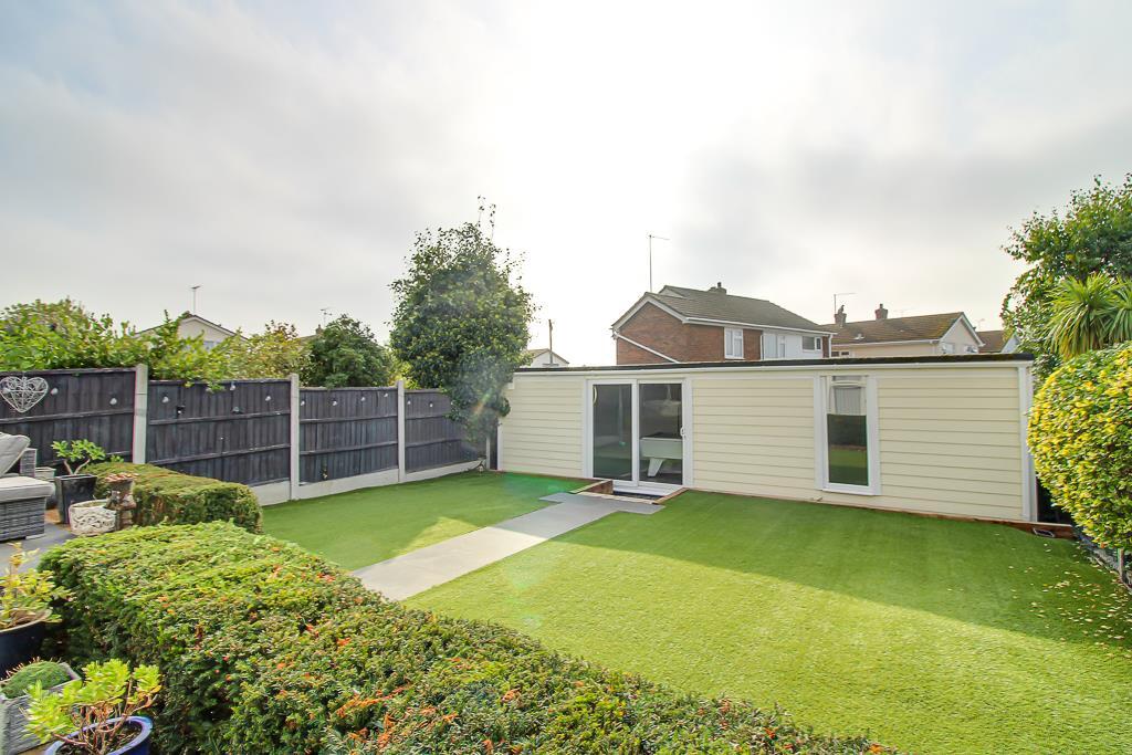 House in Southend-on-Sea, Essex - View 2