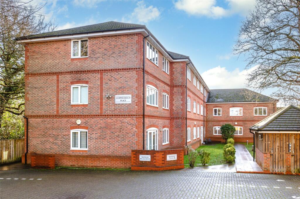 Main image of property: Reading Road, Wokingham, Berkshire, RG41