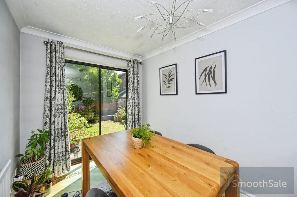 House in Wigan, Leyland Green, Garswood - More