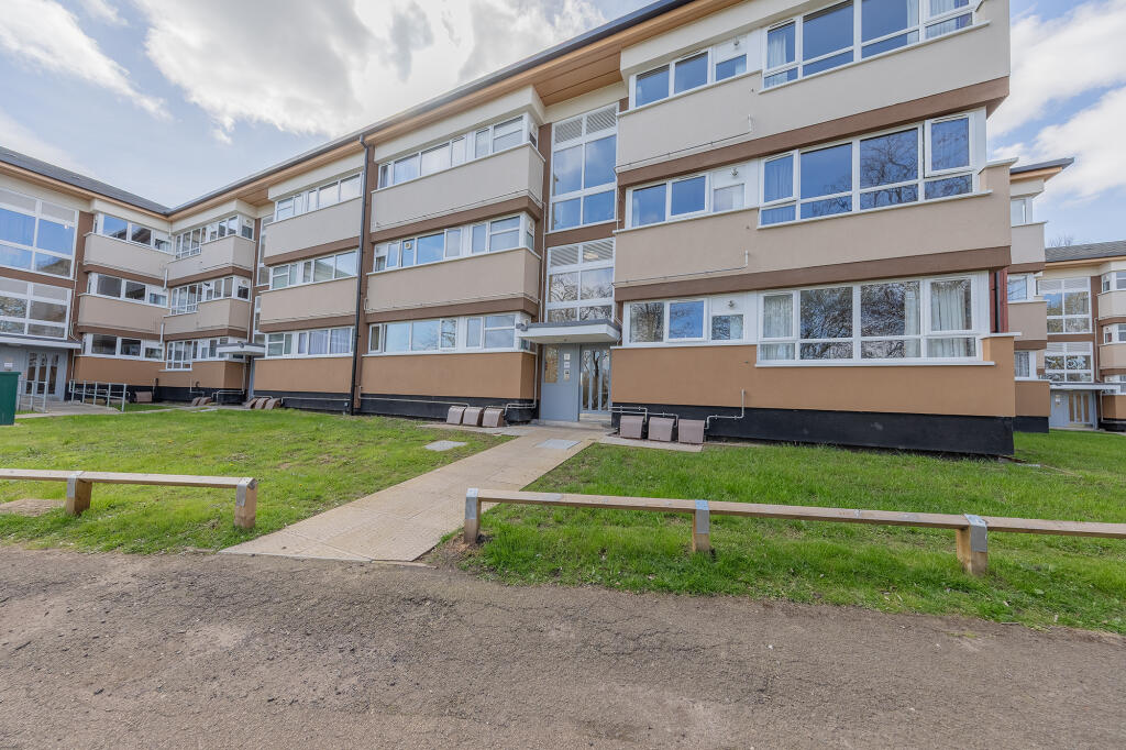 Abbey Green Court, Grendon Road, Polesworth