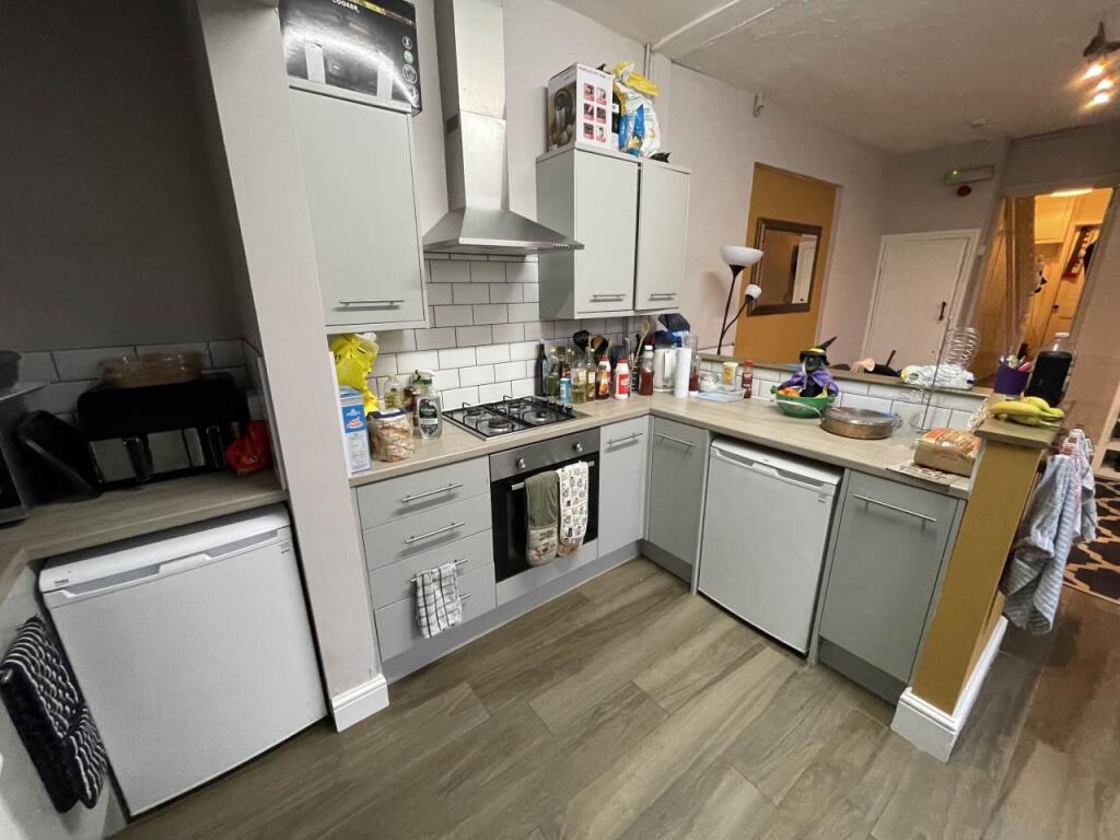 House in Cardiff - View 2
