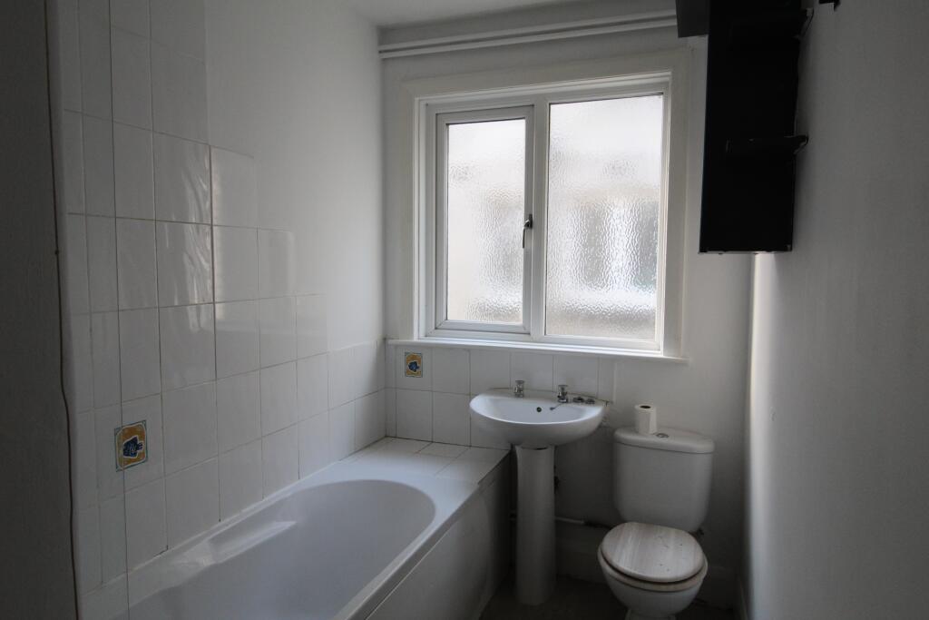 Apartment in Bournemouth - View 5