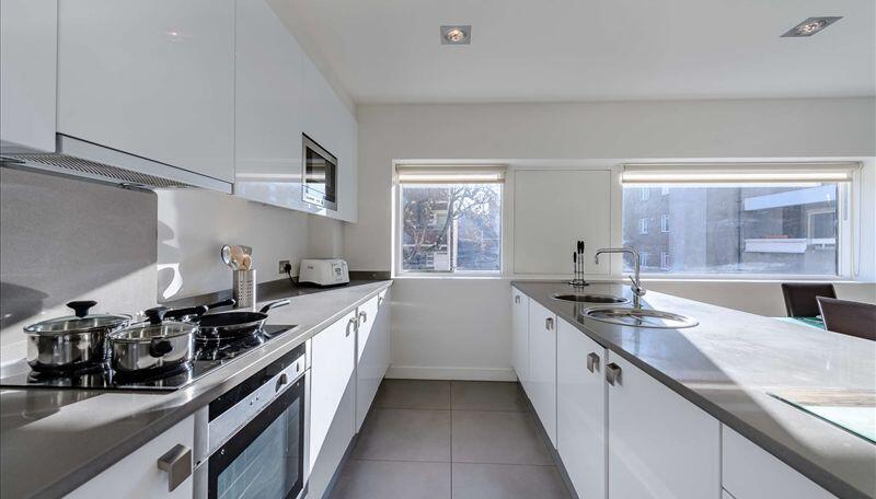Apartment in London - View 2