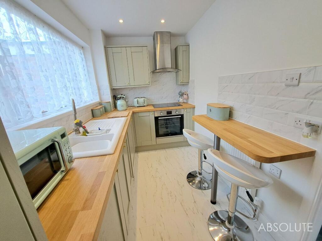 House in Torquay - More