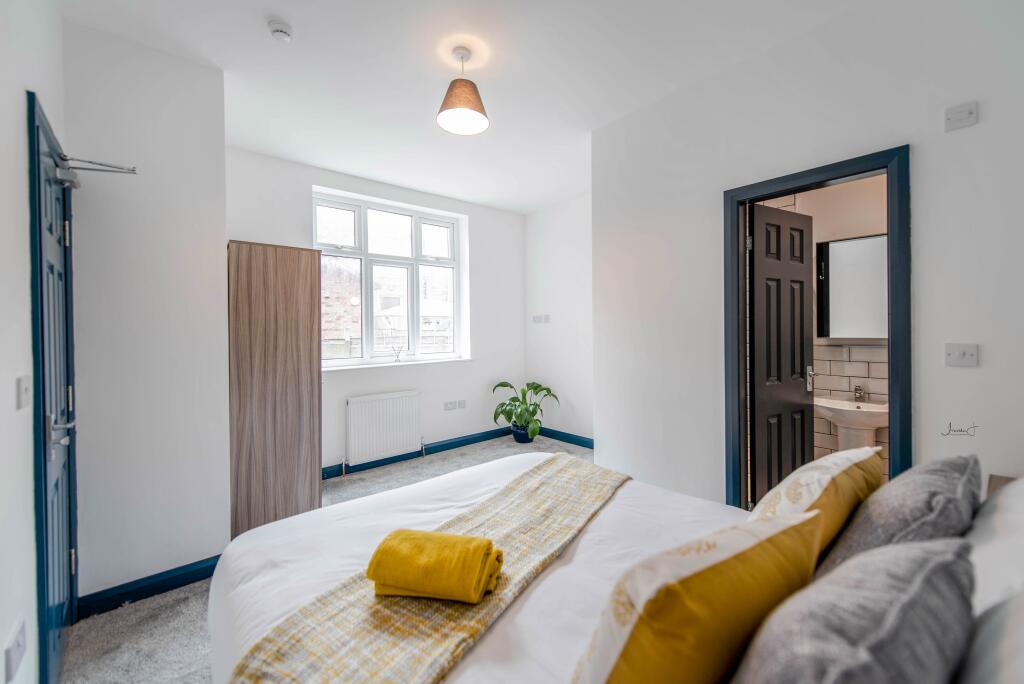 Main image of property: The Grove, Cale Green, Stockport
