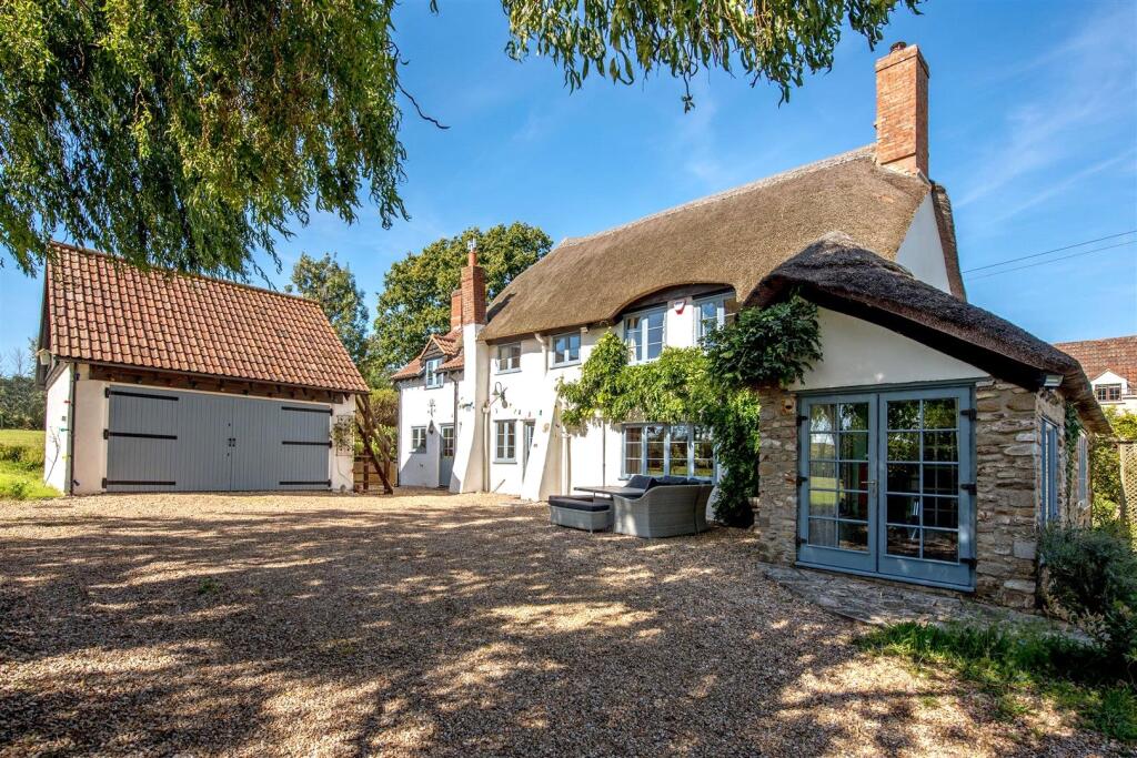 Main image of property: Trull, Taunton, Somerset, TA3