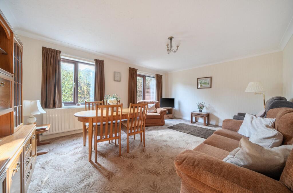 James Street, Selsey, PO20 - View 4