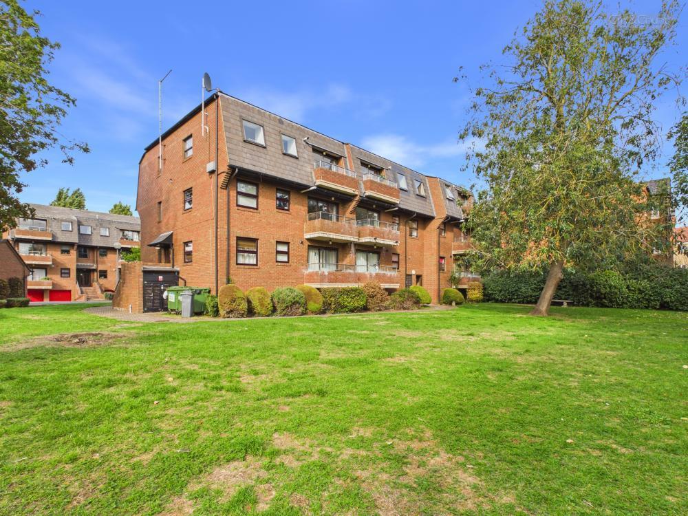 Main image of property: Thorpe Road, Peterborough
