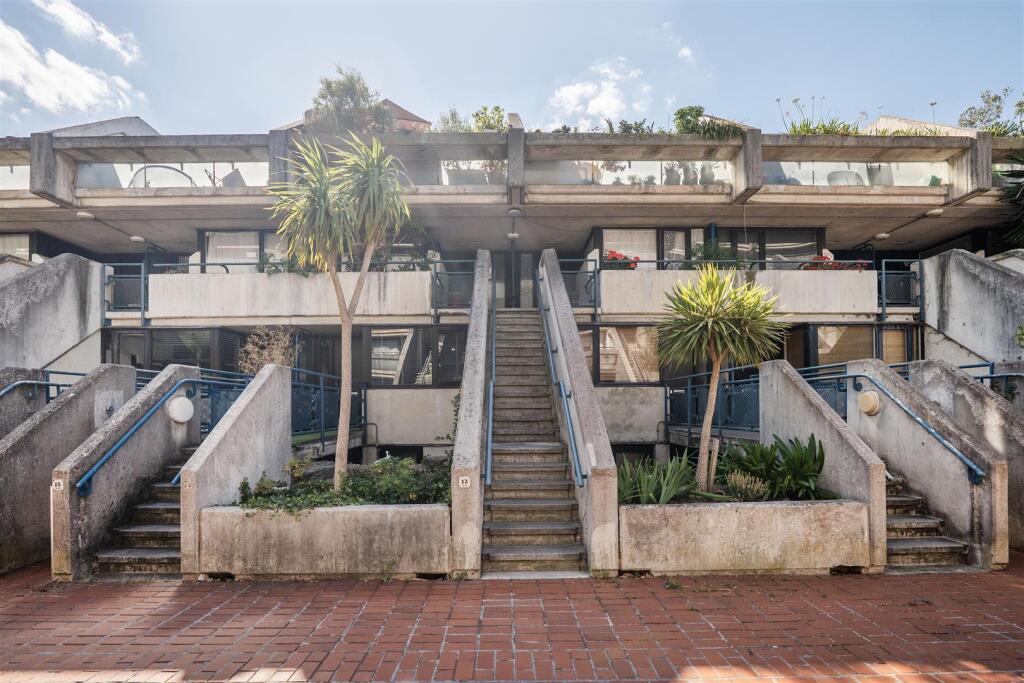 Main image of property: Rowley Way, London