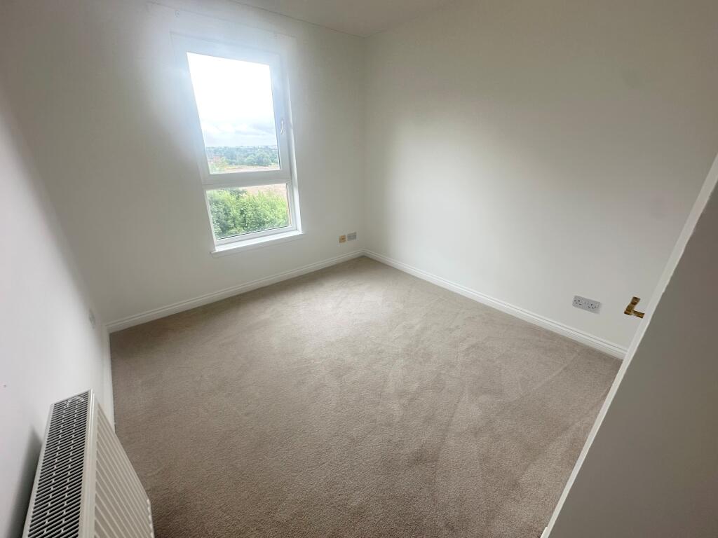Apartment in Glasgow - View 3
