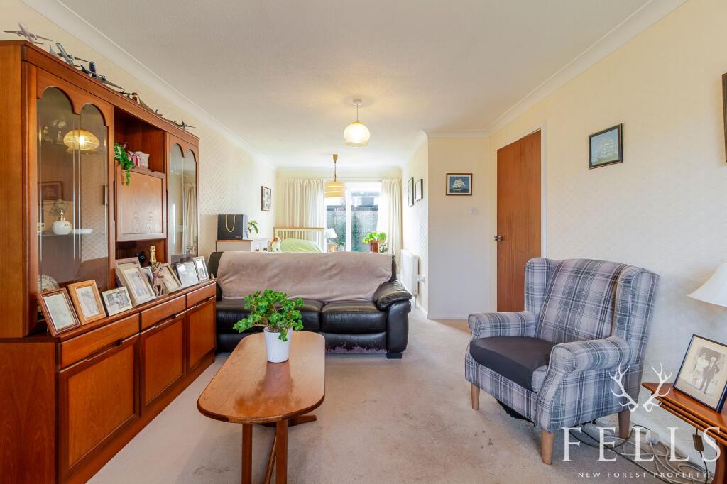 Eastfield Lane, Ringwood, BH24 - View 3