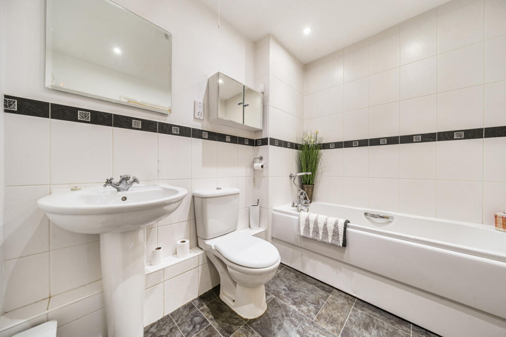 Additional image 13 of Warwick Road, Solihull, West Midlands, B91