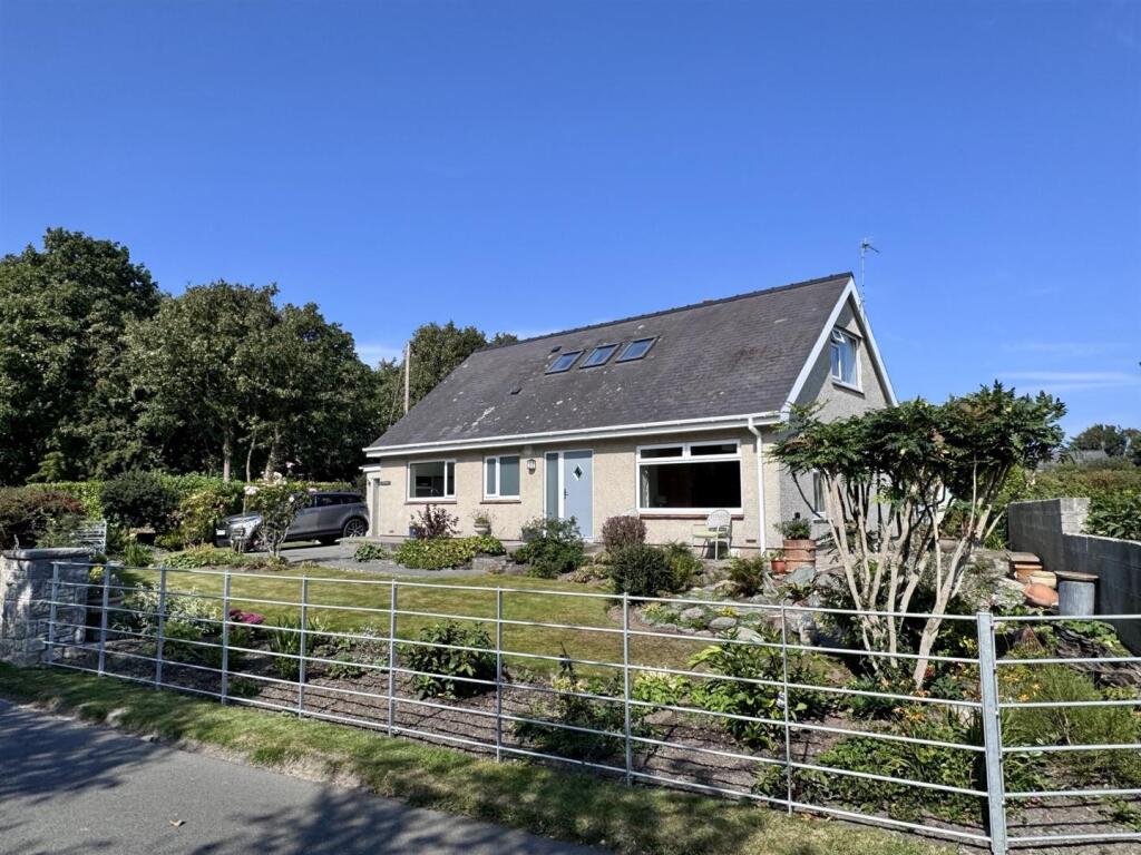 Main image of property: Llaneilian