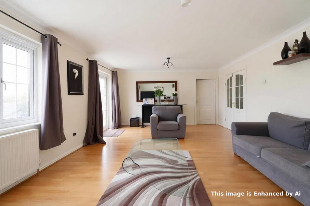 House in West Suffolk, Haverhill - More
