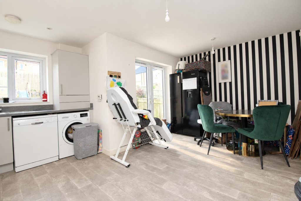 House in Durham - View 5