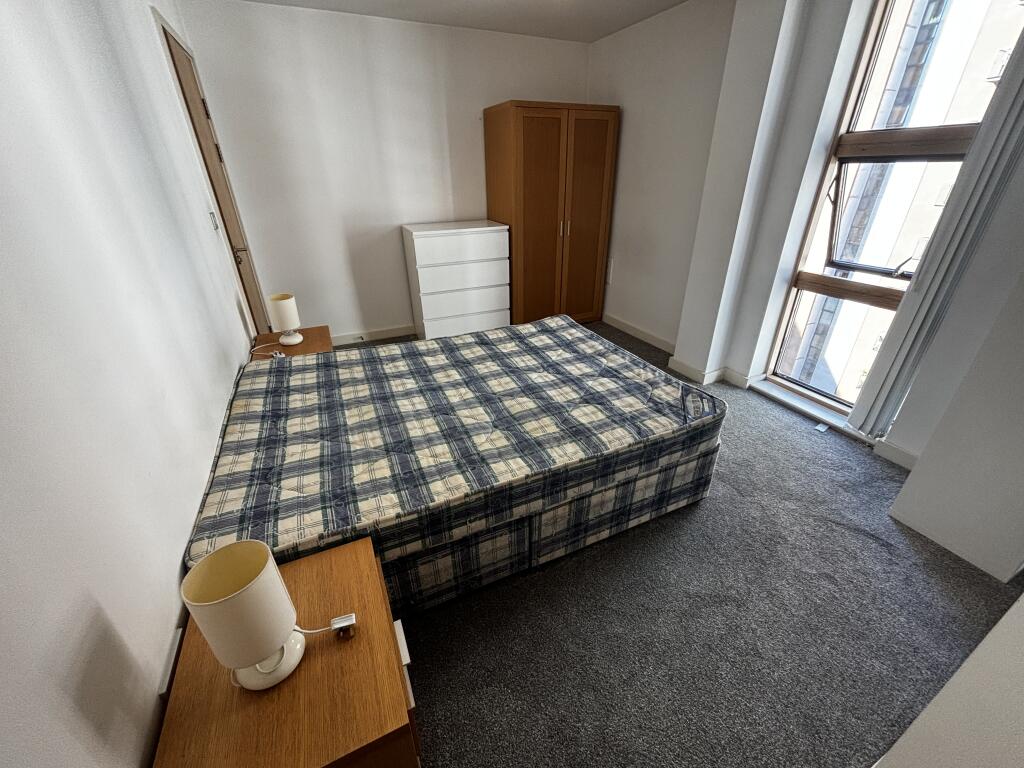Apartment in Manchester - View 5