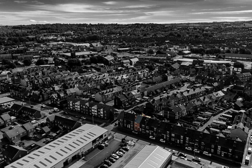 House in Wakefield - View 3