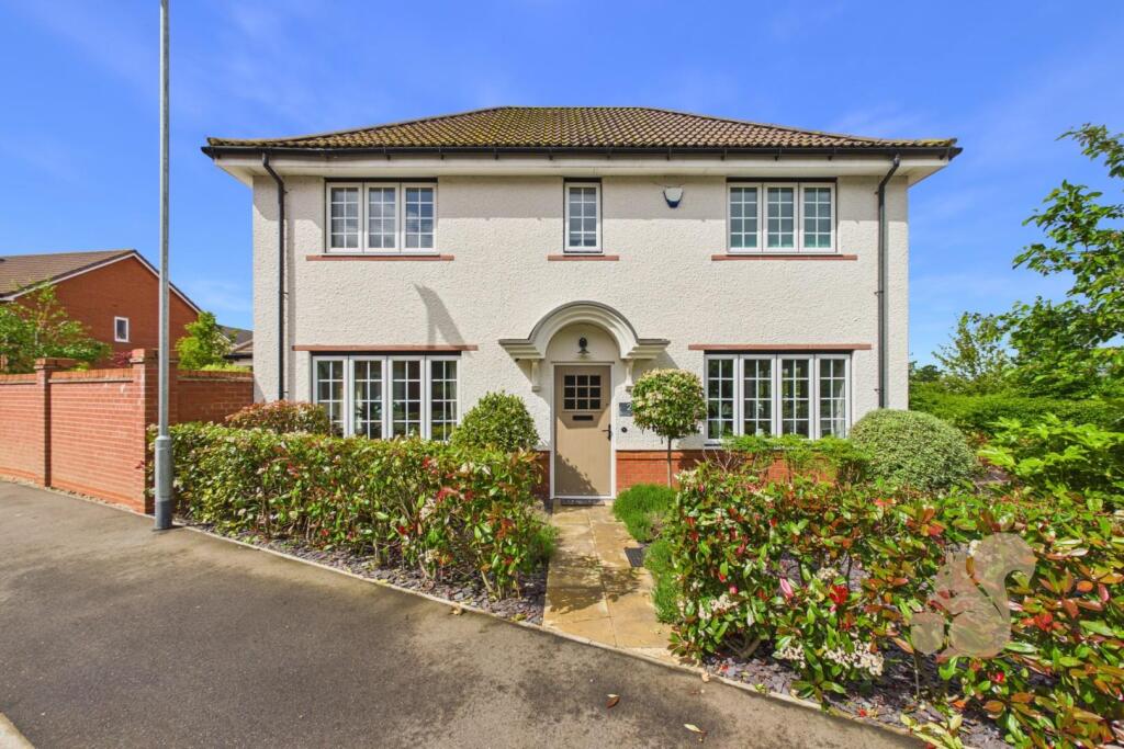 4-bed detached on Steggall Road, Haughley, £400,000