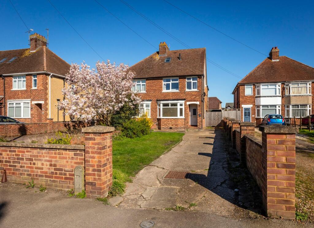 Main image of property: High Street, Arlesey, SG15