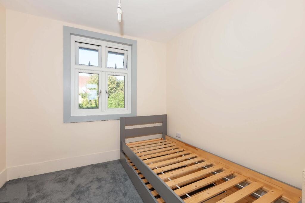 House in Adur, Lancing - More