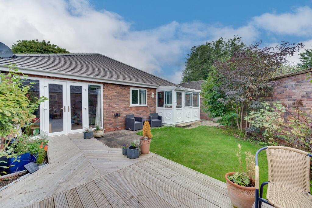 House in Congleton, Hightown - View 2