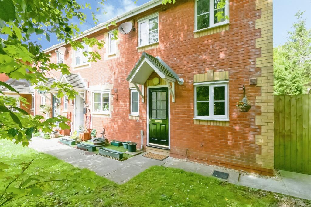 Main image of property: Heol Gwendoline, Barry