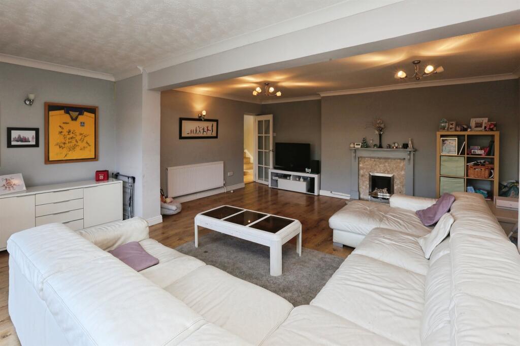 House in Gosport, Hampshire - View 2