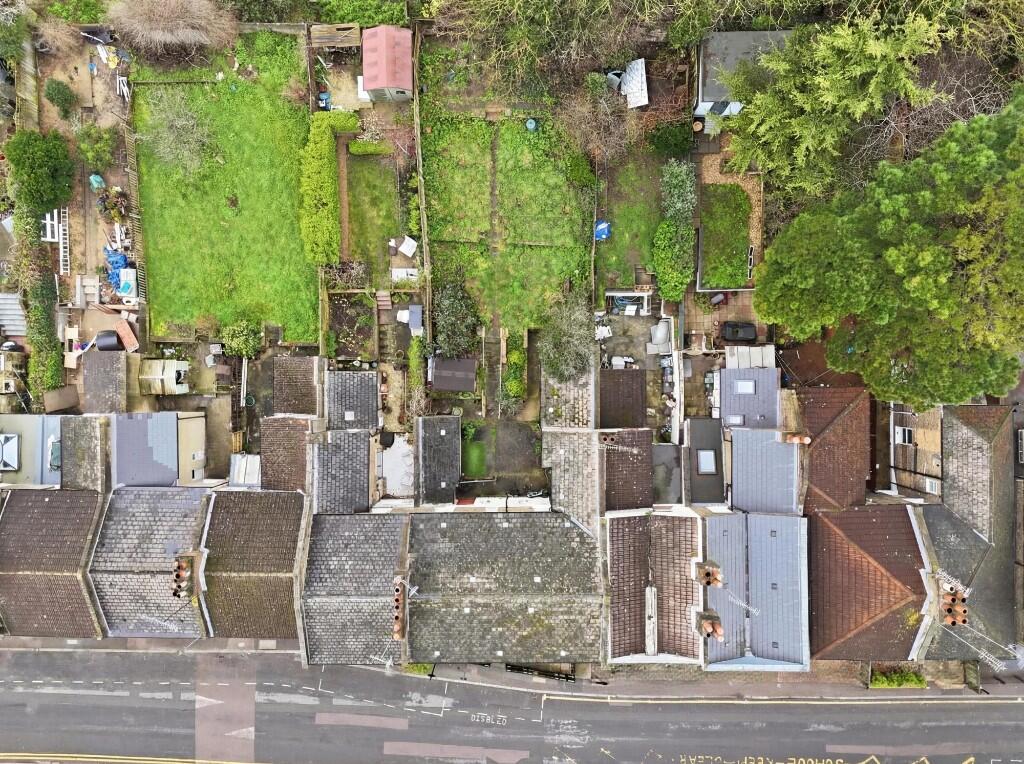 Charlton Lane, London, SE7 photo 3