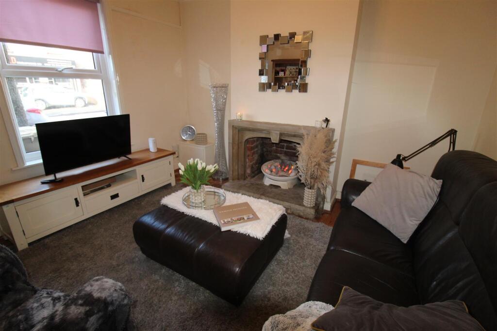 Church Street, Westhoughton, Bolton - Widok 3