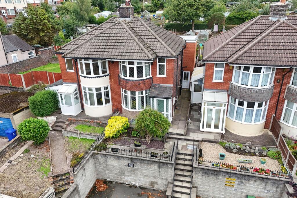 Main image of property: Honeywall, Penkhull, Stoke On Trent, ST4