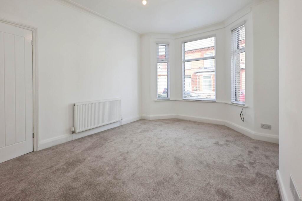 House in Wirral, Liverpool City Region - More