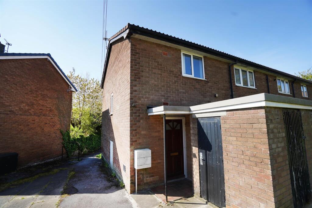 Apartment in Bolton, Bottom o' th' Moor, Horwich