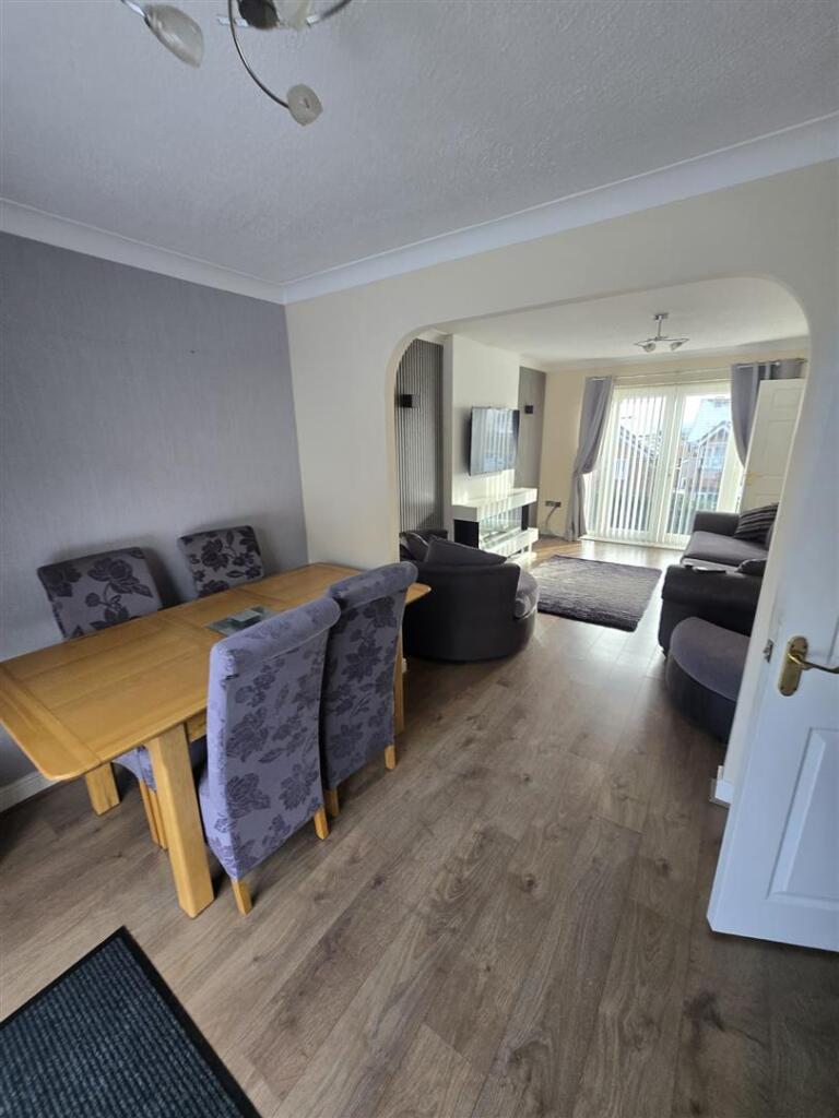 Additional image 3 of Chartwell Drive, Bradford