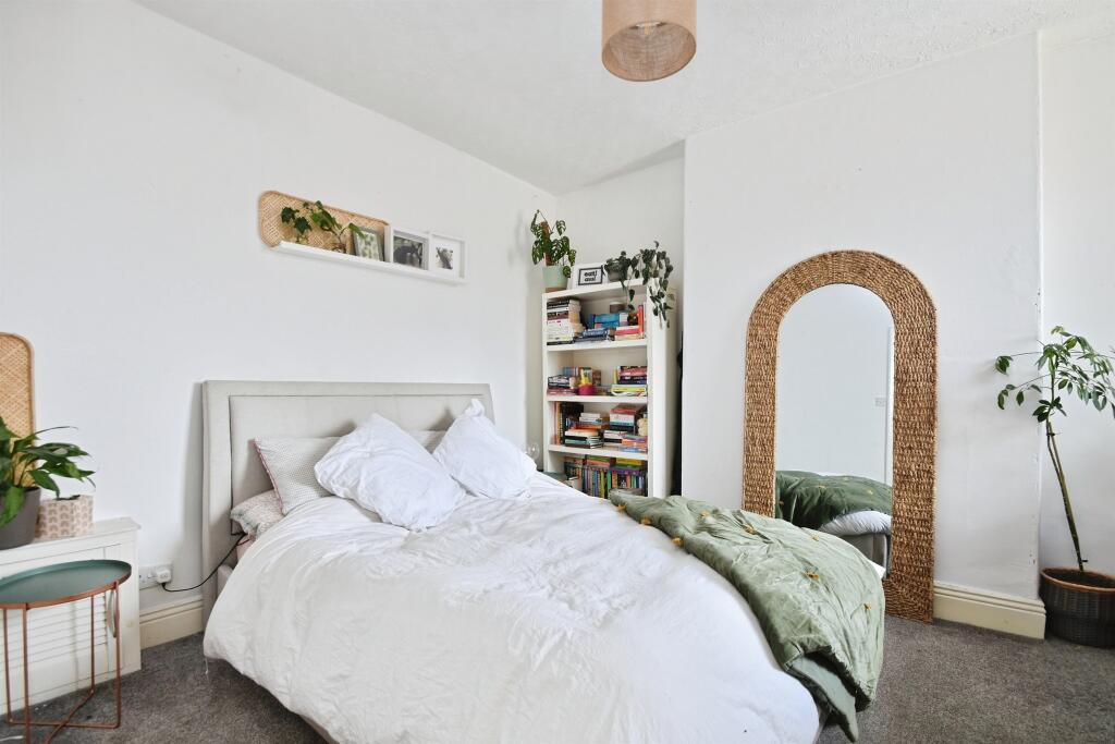 Apartment in Harrogate - More