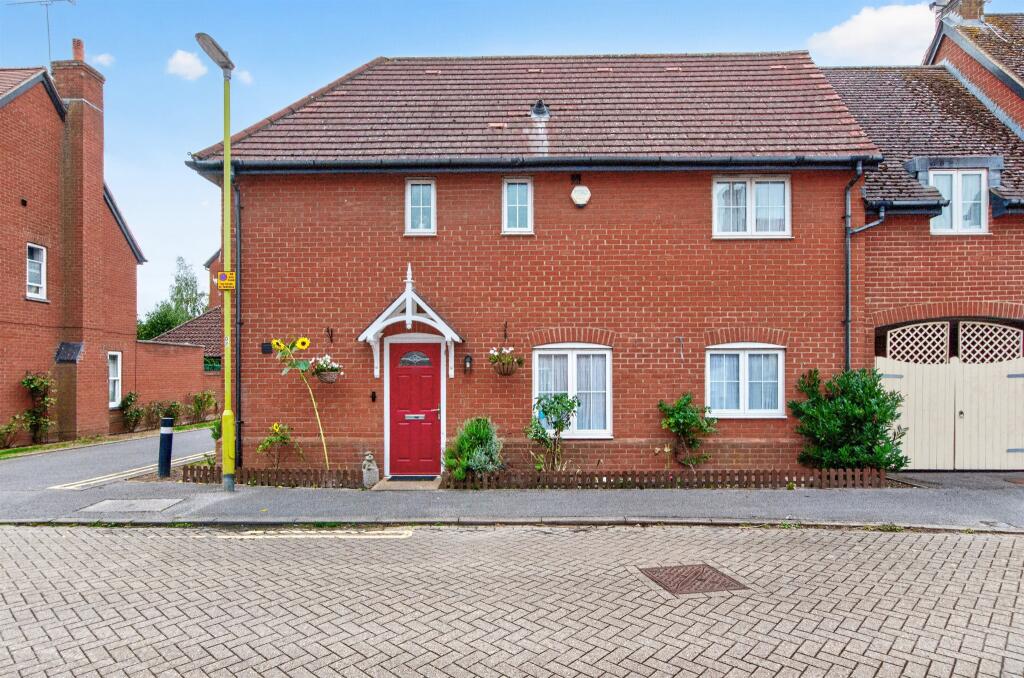 Main image of property: Fillingham Way, HATFIELD